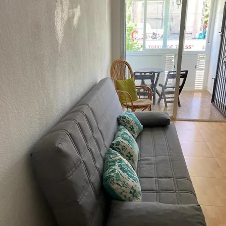 17 Calle Lepanto 아파트 *