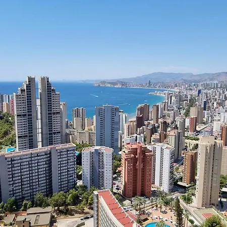Skyline 25 Con Terrazas Privadas Y Vistas Increibles Benidorm