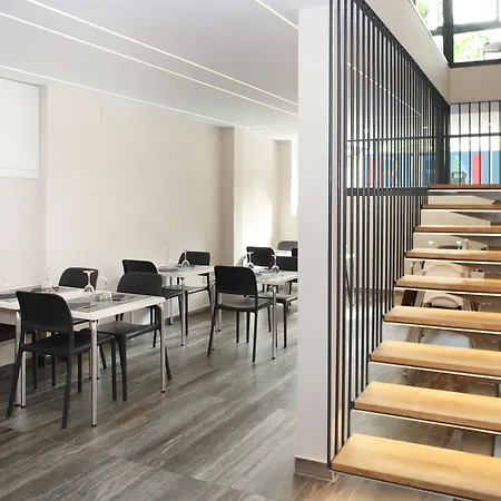Alameda Hotel 3*