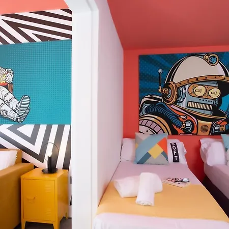 Casual Pop Art