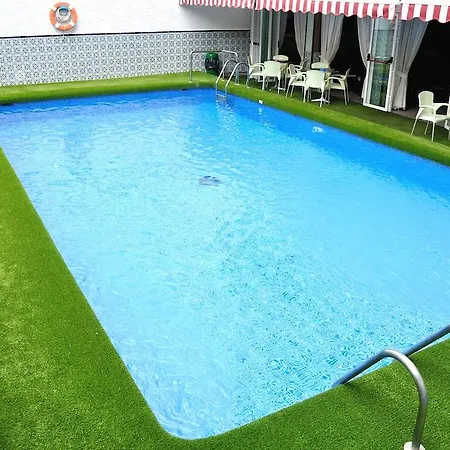 Vegas Otel 2*