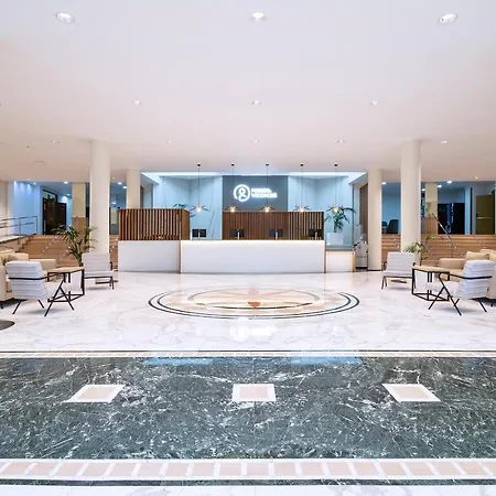 Hotel East By Pierre & Benidorm