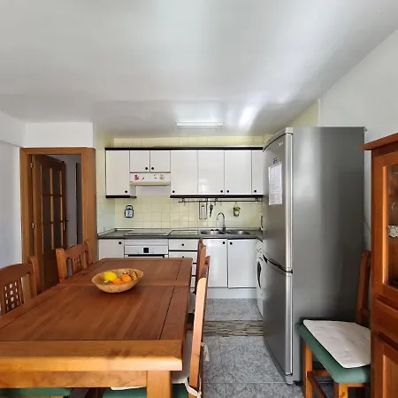 Apartamento Edificio Acacias I -9 *