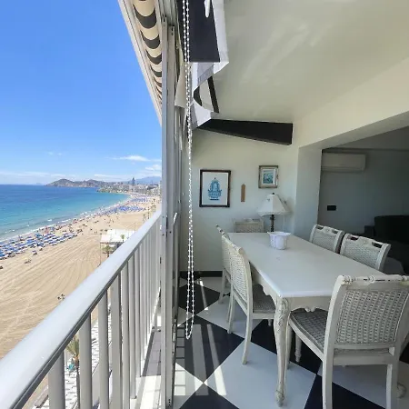 Tor Maraya Seafront Levante Apartment *