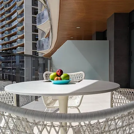 Sunset Waves Magic Apartment *