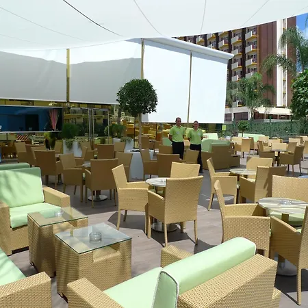 Отель Riviera Beachotel - только для взрослых