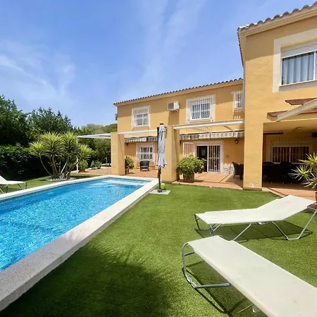 Villa Levante Blueline