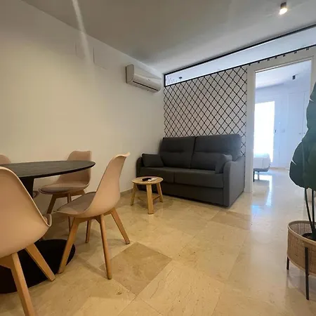 Apartment Aurea Pal 8 Y Gran Atenea Esperanto 5 *