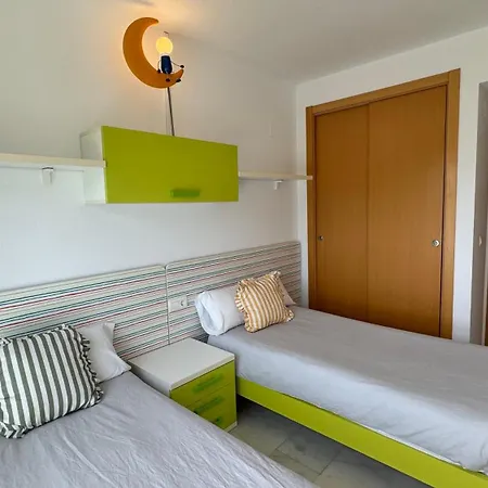 Skyline 12 2-bedroom In Torre Lugano Apartment *