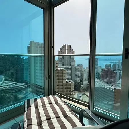 Skyline 12 2-bedroom In Torre Lugano Benidorm