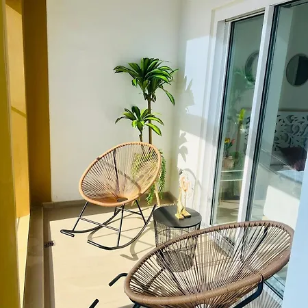 Intempo Sky: Surcando El Cielo Apartament *