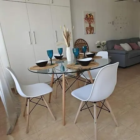 Brisas De Levante Apartment *