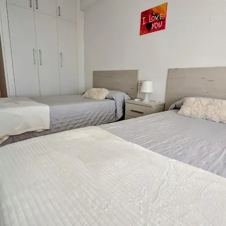 Brisas De Levante Apartment *
