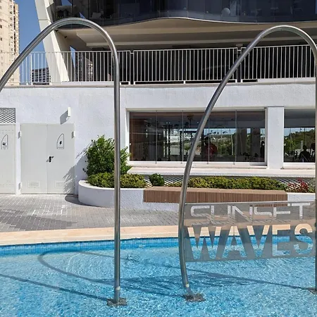 Sunset Waves Sea & Sky Apartment
