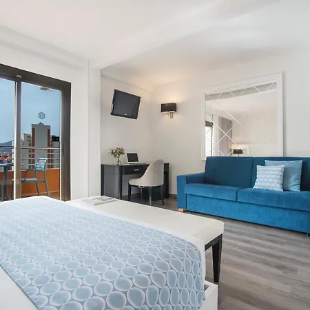 East By Pierre & Benidorm