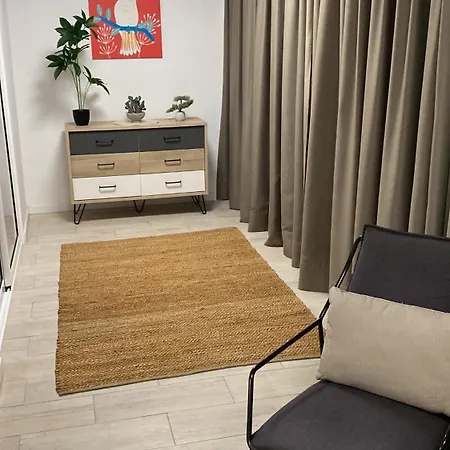 Apartment Ensueno 1a Linea Playa Poniente 6 Pax Parking Wifi Y Ac