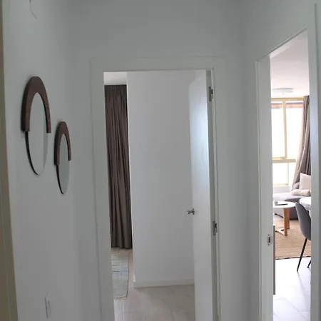Ensueno 1a Linea Playa Poniente 6 Pax Parking Wifi Y Ac Apartment