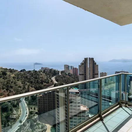 Skyline 25 Vistas Al Mar Y Montana Apartamento Benidorm