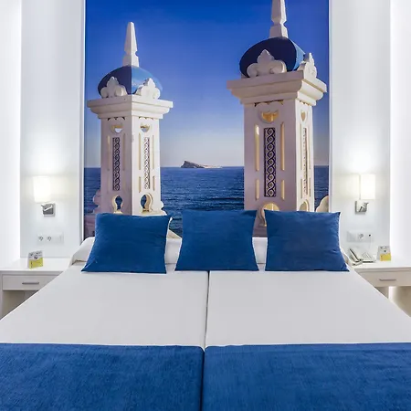 Avenida Hotel 4*