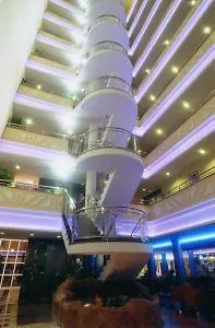 Tropic Hotel