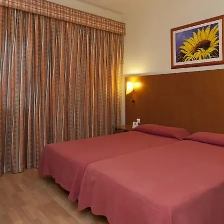 Avenida Hotel