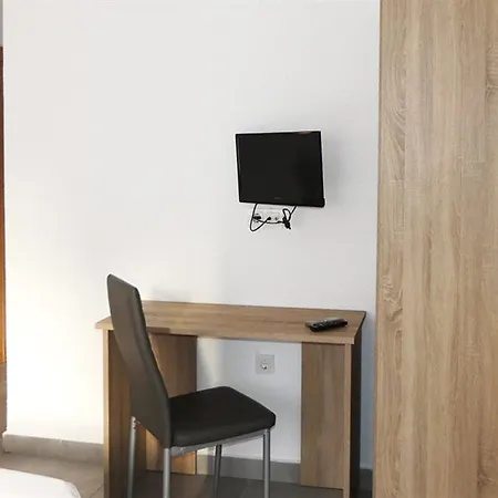 Hotel Centre 2*