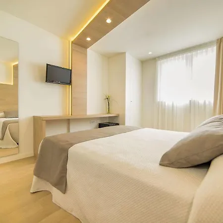 Carlos I Hotell 4*