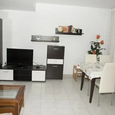 Apartment In Benidorm, Alicante 103115 By Mo