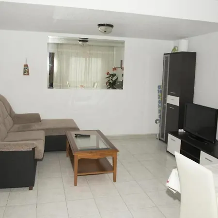 Apartment In Benidorm, Alicante 103115 By Mo *