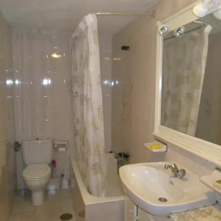In Benidorm, Alicante 103115 By Mo Apartment *