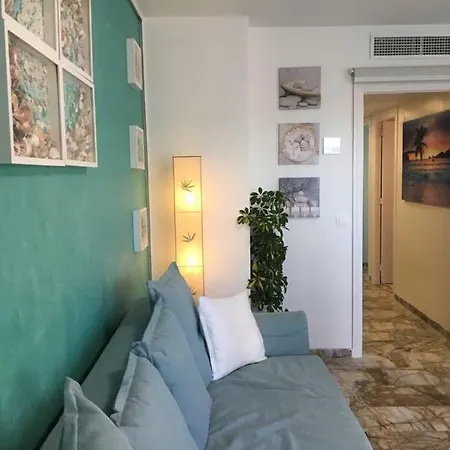 Agua Marina Levante Apartment *