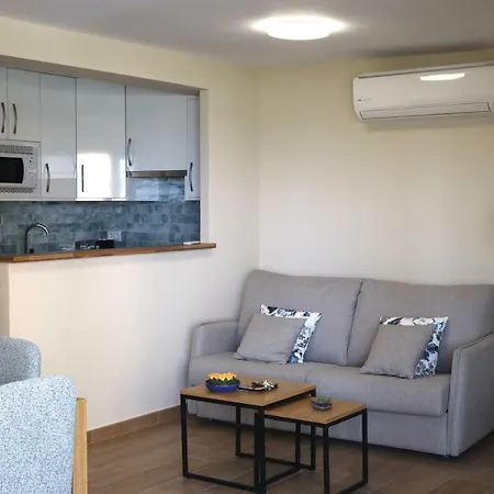 Apartamento Archanda, En 1ª Línea De Playa Benidorm