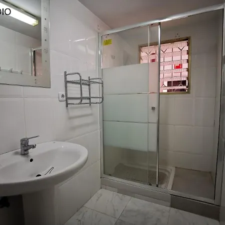 Gestion Inmobiliaria Carmona Rent * Benidorm