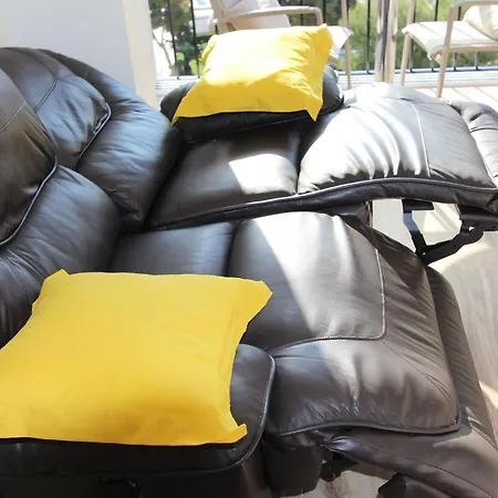 Lantana Suite-turis Apartment *