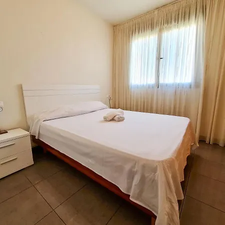 Completo Torresol Iii Apartment