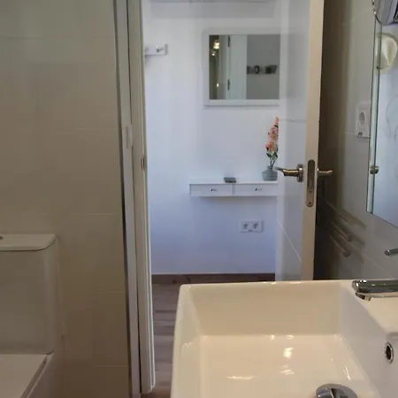 Lantana Suite-turis Apartment Benidorm