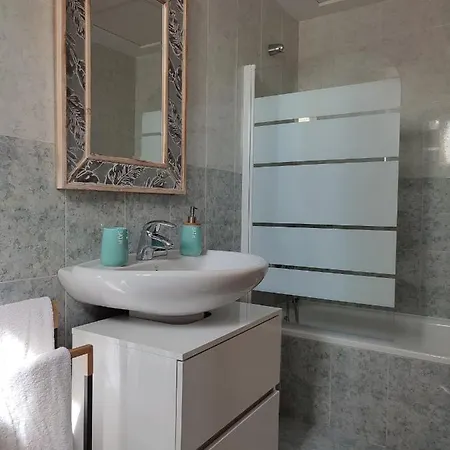 Appartement Junto Playa Levante Con Terraza Chill-out-2 Wcs-a Estrenar Gemelos 23 Benidorm
