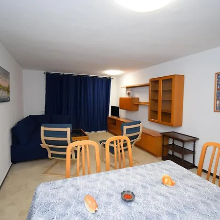 Principado Marina - Arena Apartment