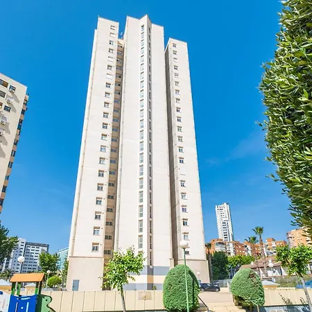 Gemelos 22-3-18b * Benidorm