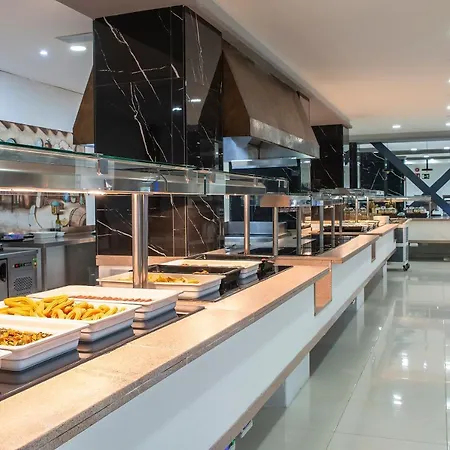 Hotel Benidorm East By Pierre & Vacances 4*