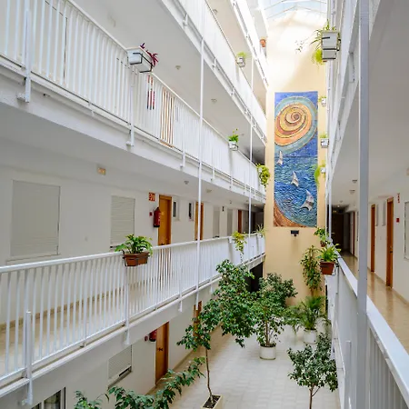 阿维尼达公寓 公寓式酒店