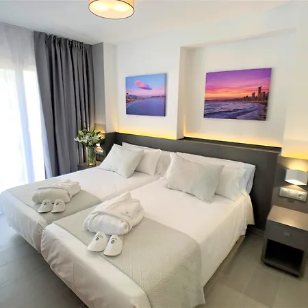 Los Alamos Hotel 4*
