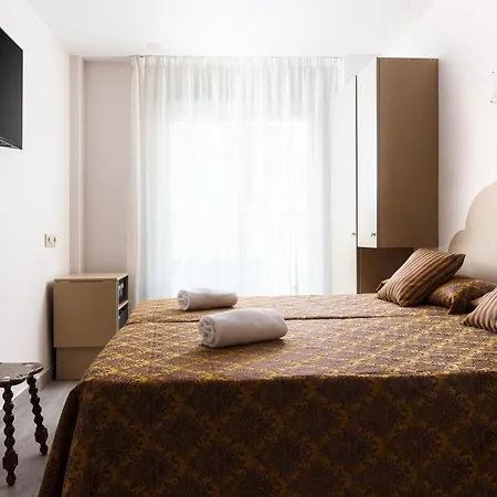 Clopy Rocamar Hotel 3*