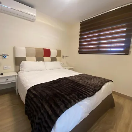 Cl Luxury First Line * Benidorm