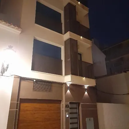 Center Playa Poniente Apartment