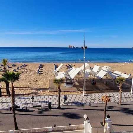 Edificio La Estacha 3º * Benidorm