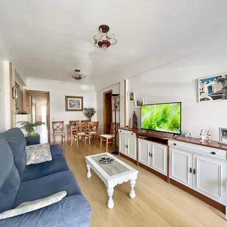 Cozy Center * Μπένιντορμ