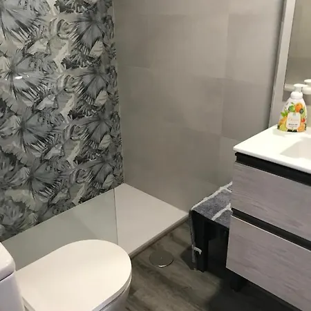 Recien Reformado Cerca De La Playa Con Dos Piscinas Y Pista De Tenis. Apartment