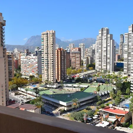 Caballos Vip Playa Levante Apartment *