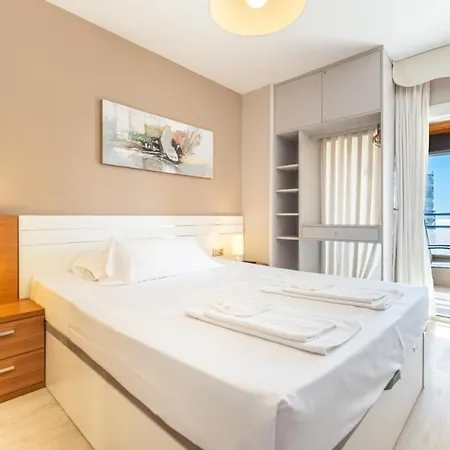Pinos 9b Levante Beach-old Town